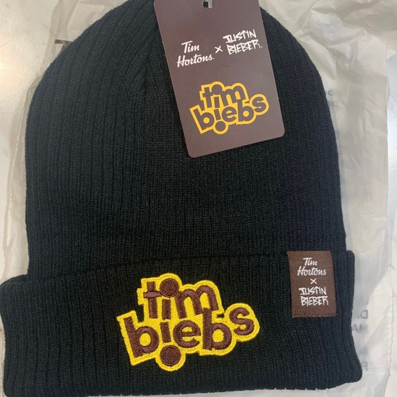 Tim Biebs toque. BNWT. - Picture 2 of 3